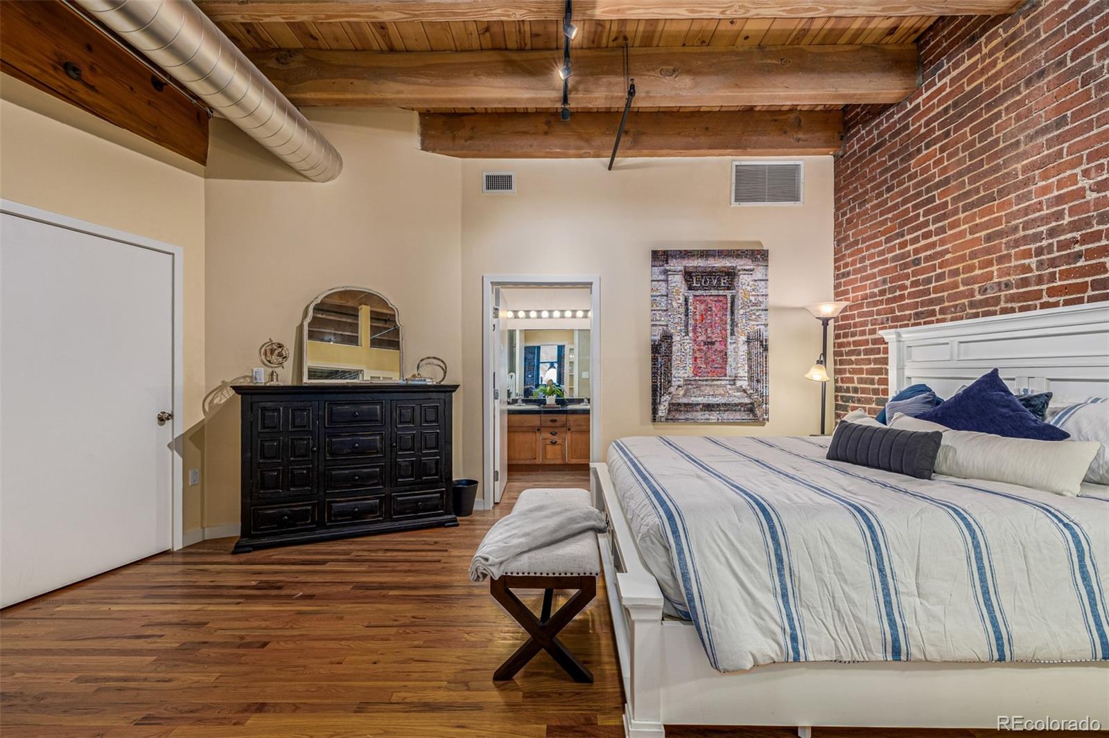 MLS Image #17 for 1745  wazee street 2e,denver, Colorado