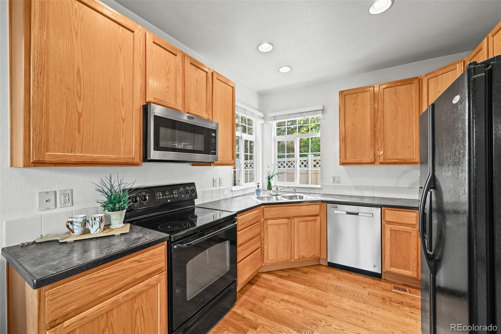 MLS Image #11 for 13648  plaster point 102,broomfield, Colorado