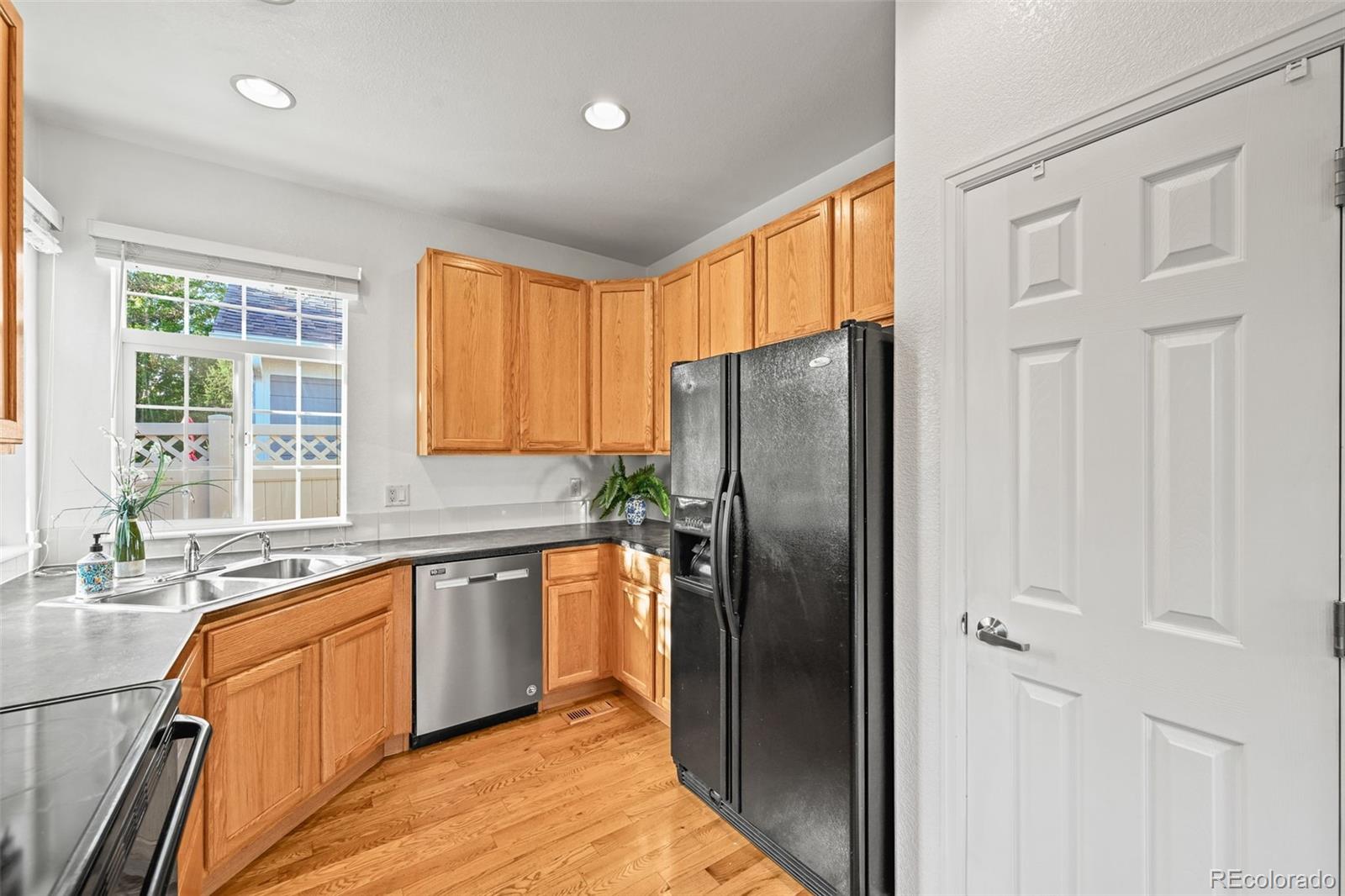MLS Image #12 for 13648  plaster point 102,broomfield, Colorado
