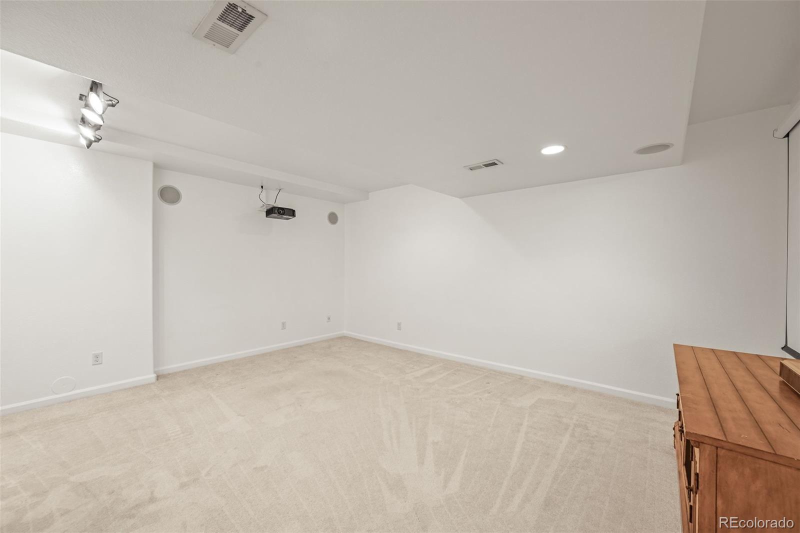 MLS Image #27 for 13648  plaster point 102,broomfield, Colorado