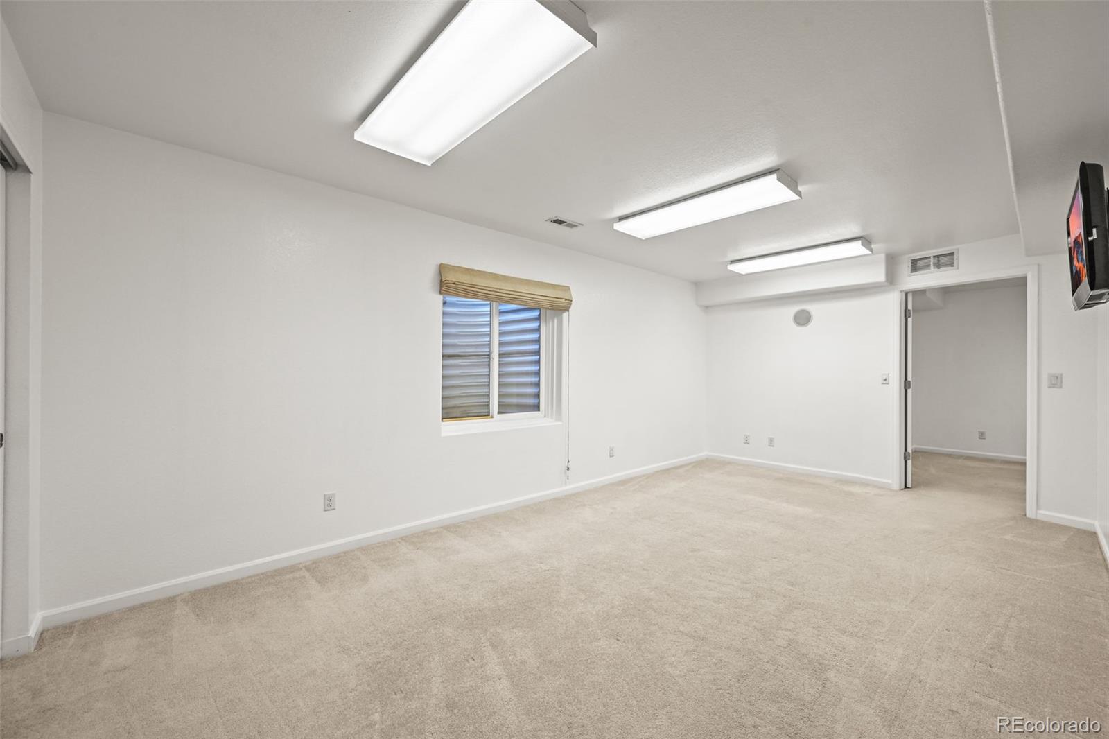 MLS Image #35 for 13648  plaster point 102,broomfield, Colorado