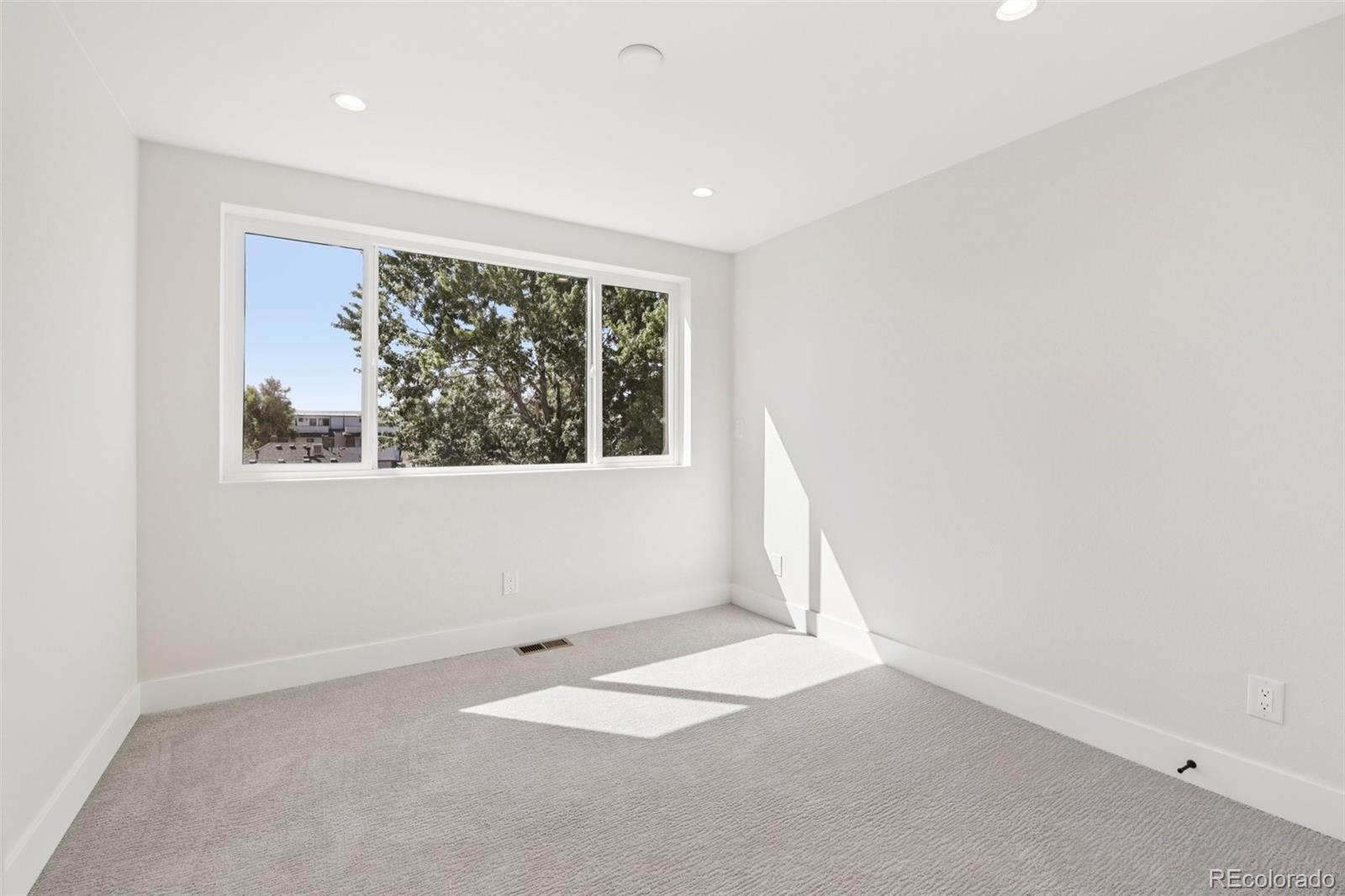 MLS Image #29 for 2109 s cherokee street,denver, Colorado