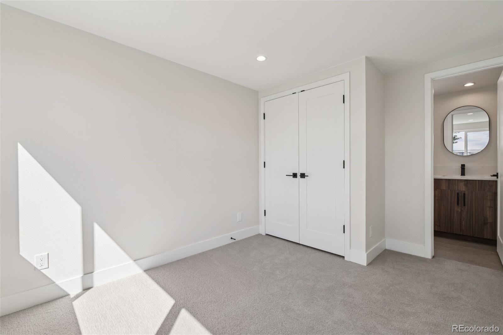 MLS Image #30 for 2109 s cherokee street,denver, Colorado