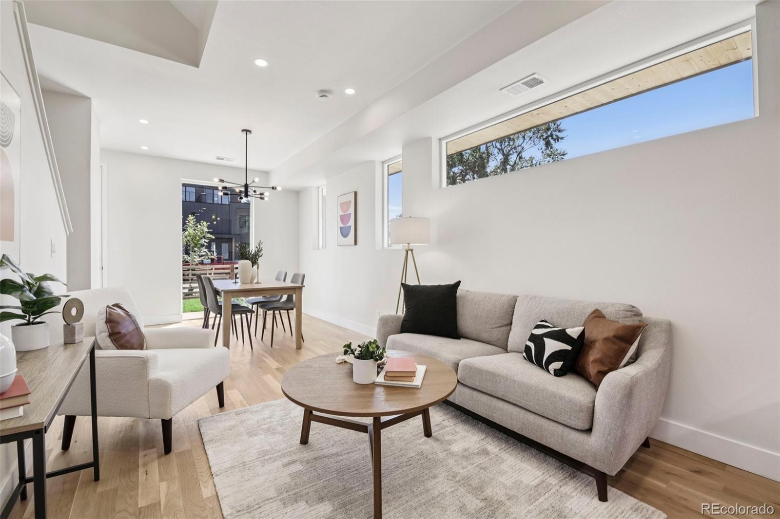 MLS Image #4 for 2109 s cherokee street,denver, Colorado