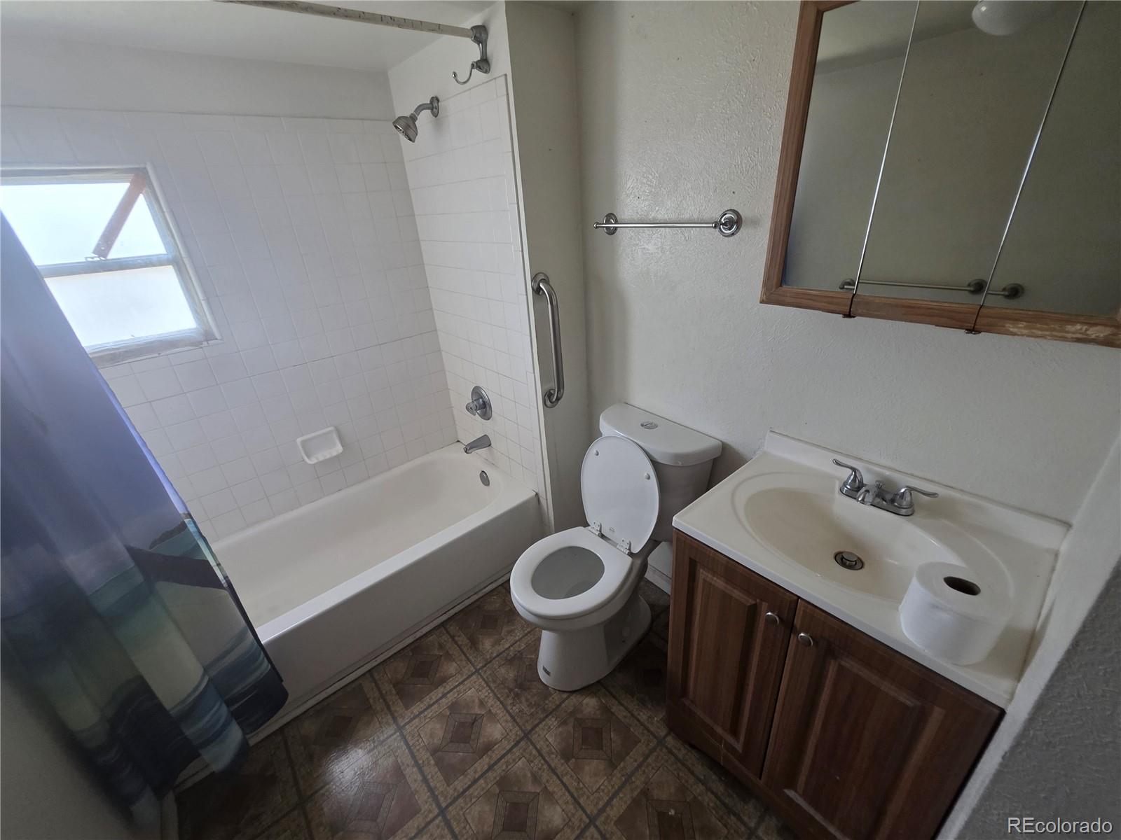 MLS Image #17 for 3092 w alaska place,denver, Colorado
