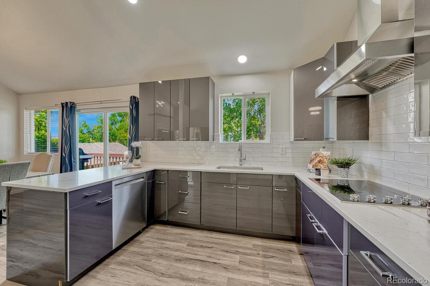 MLS Image #11 for 2979 w rowland place,littleton, Colorado
