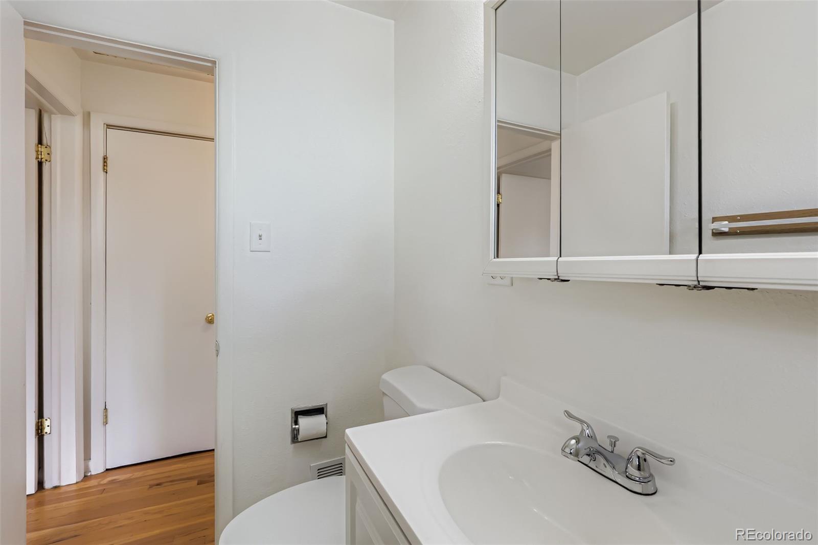 MLS Image #13 for 3348 s emerson street,englewood, Colorado