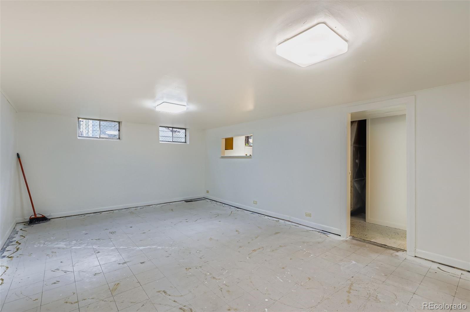 MLS Image #19 for 3348 s emerson street,englewood, Colorado