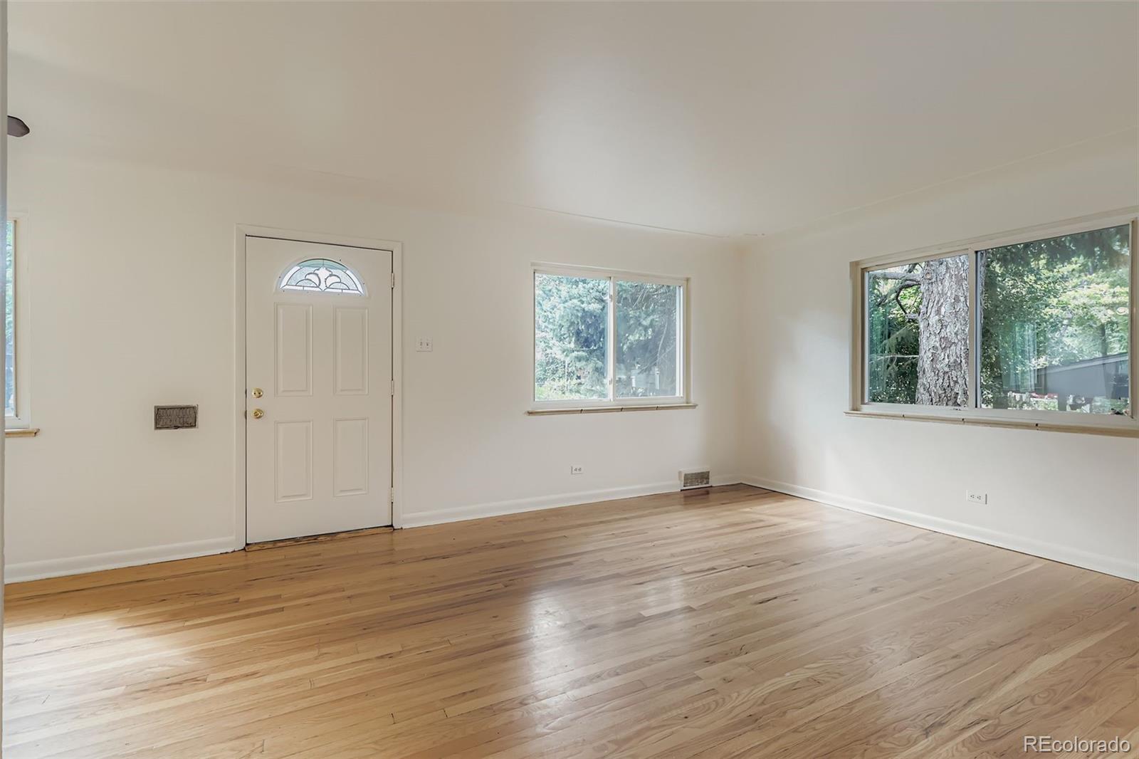 MLS Image #4 for 3348 s emerson street,englewood, Colorado