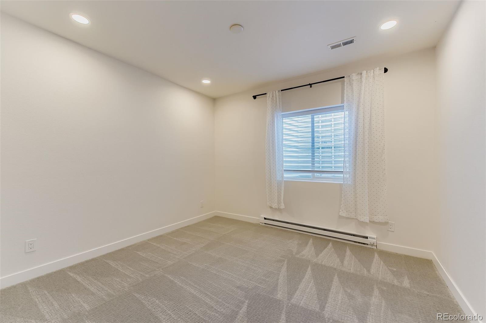 MLS Image #29 for 8267  arapahoe peak street,littleton, Colorado