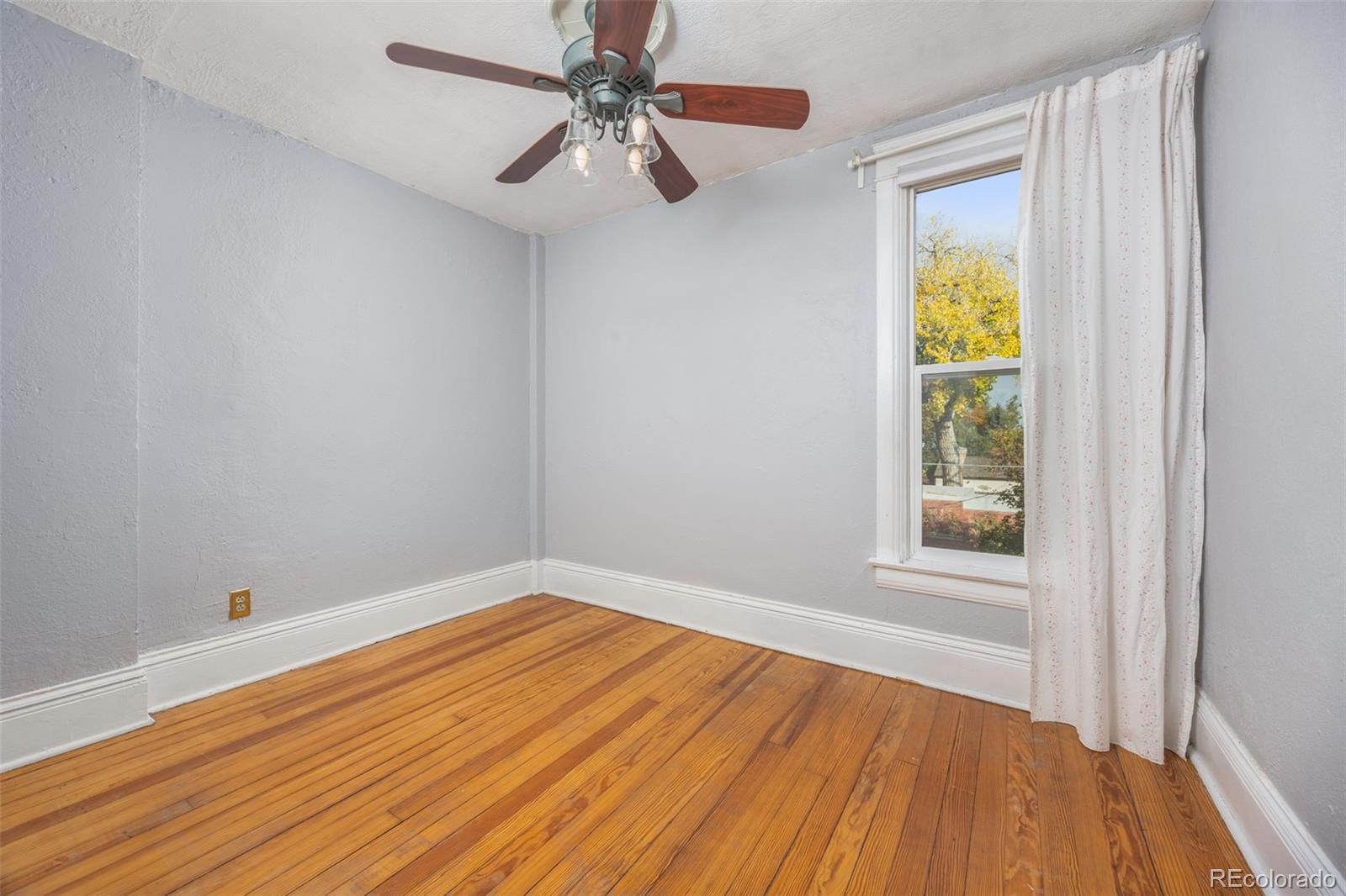 MLS Image #19 for 1617 e 22nd avenue,denver, Colorado