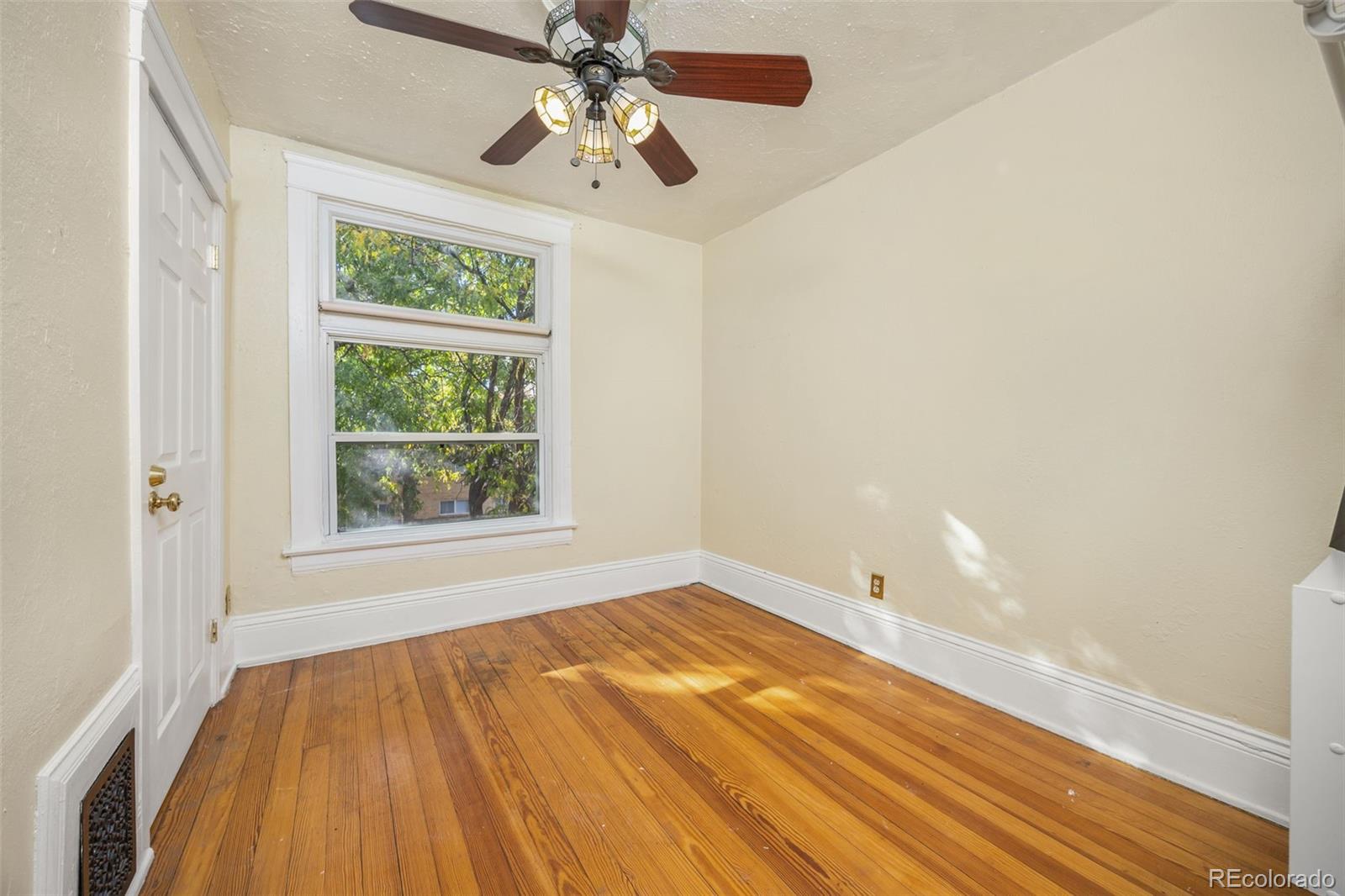 MLS Image #20 for 1617 e 22nd avenue,denver, Colorado