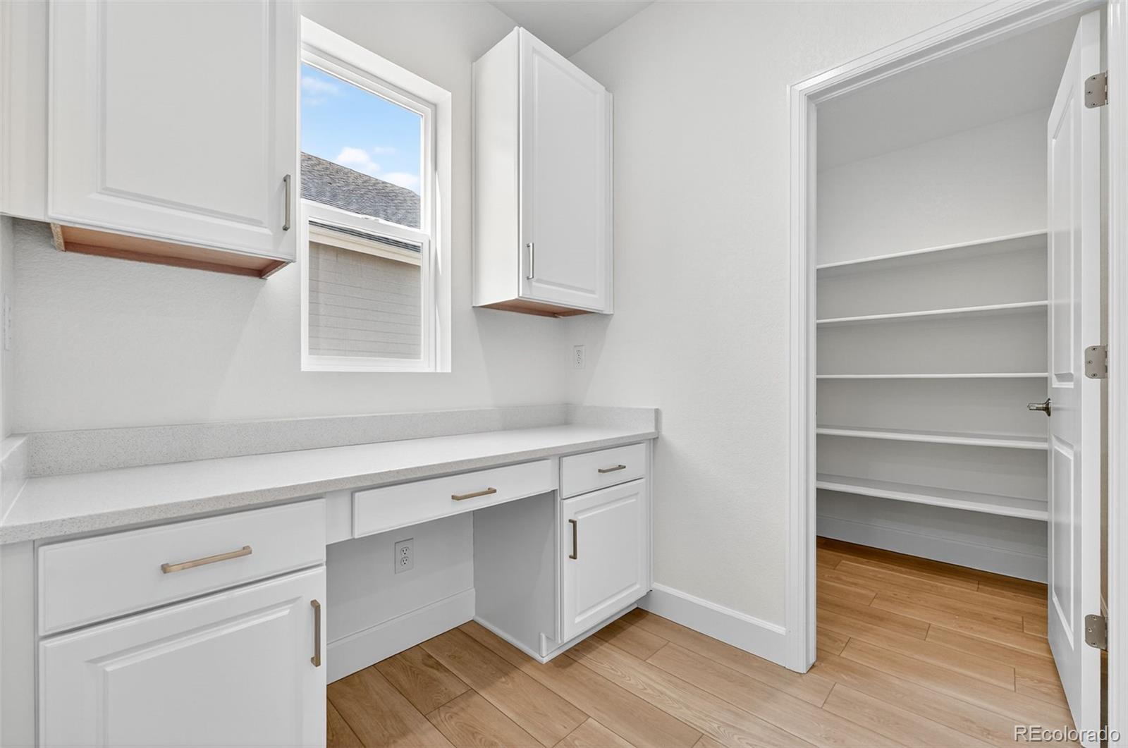 MLS Image #11 for 16507 w 92nd place,arvada, Colorado