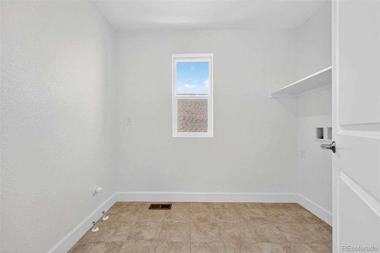 MLS Image #22 for 16507 w 92nd place,arvada, Colorado
