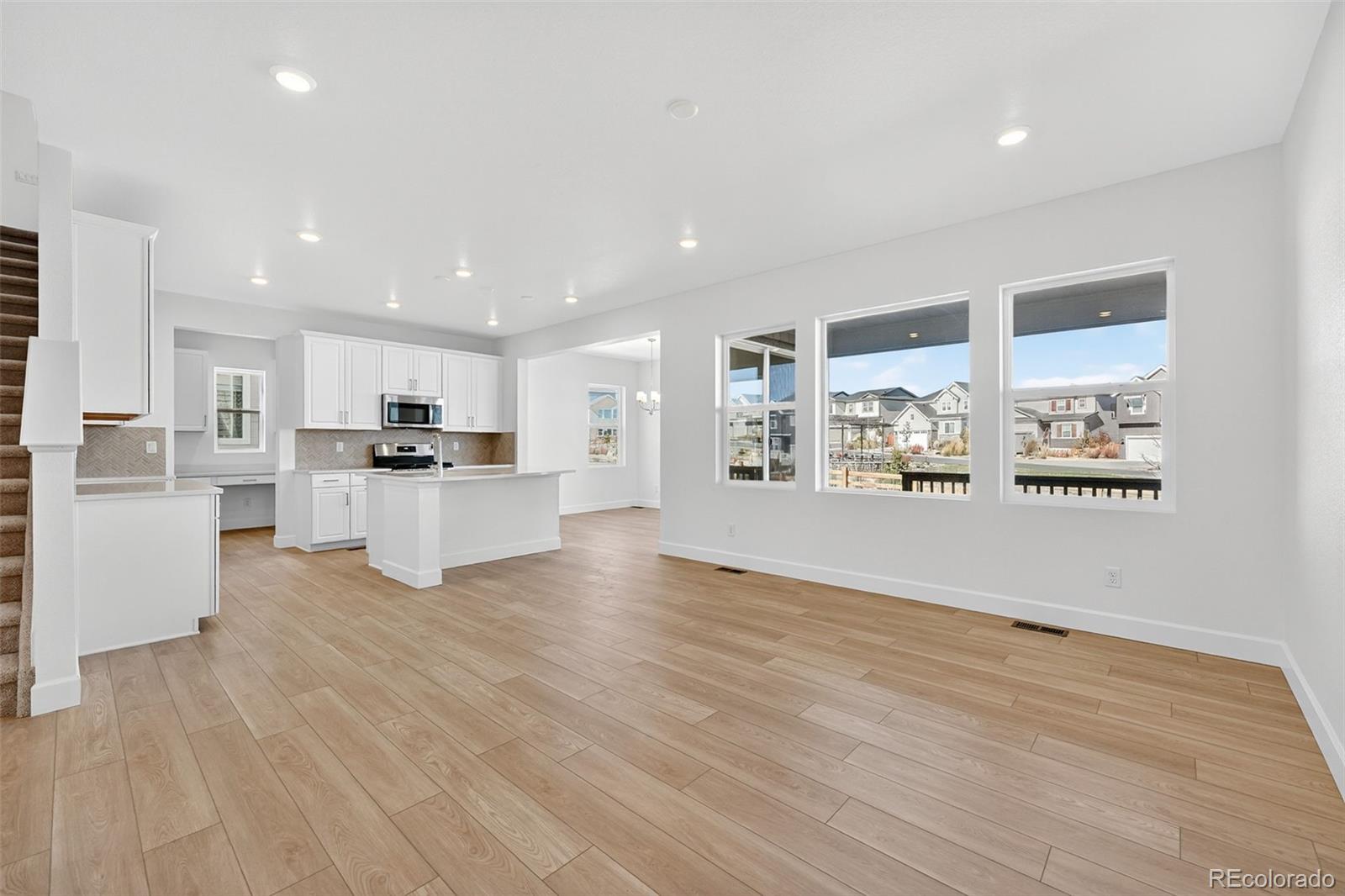 MLS Image #3 for 16507 w 92nd place,arvada, Colorado