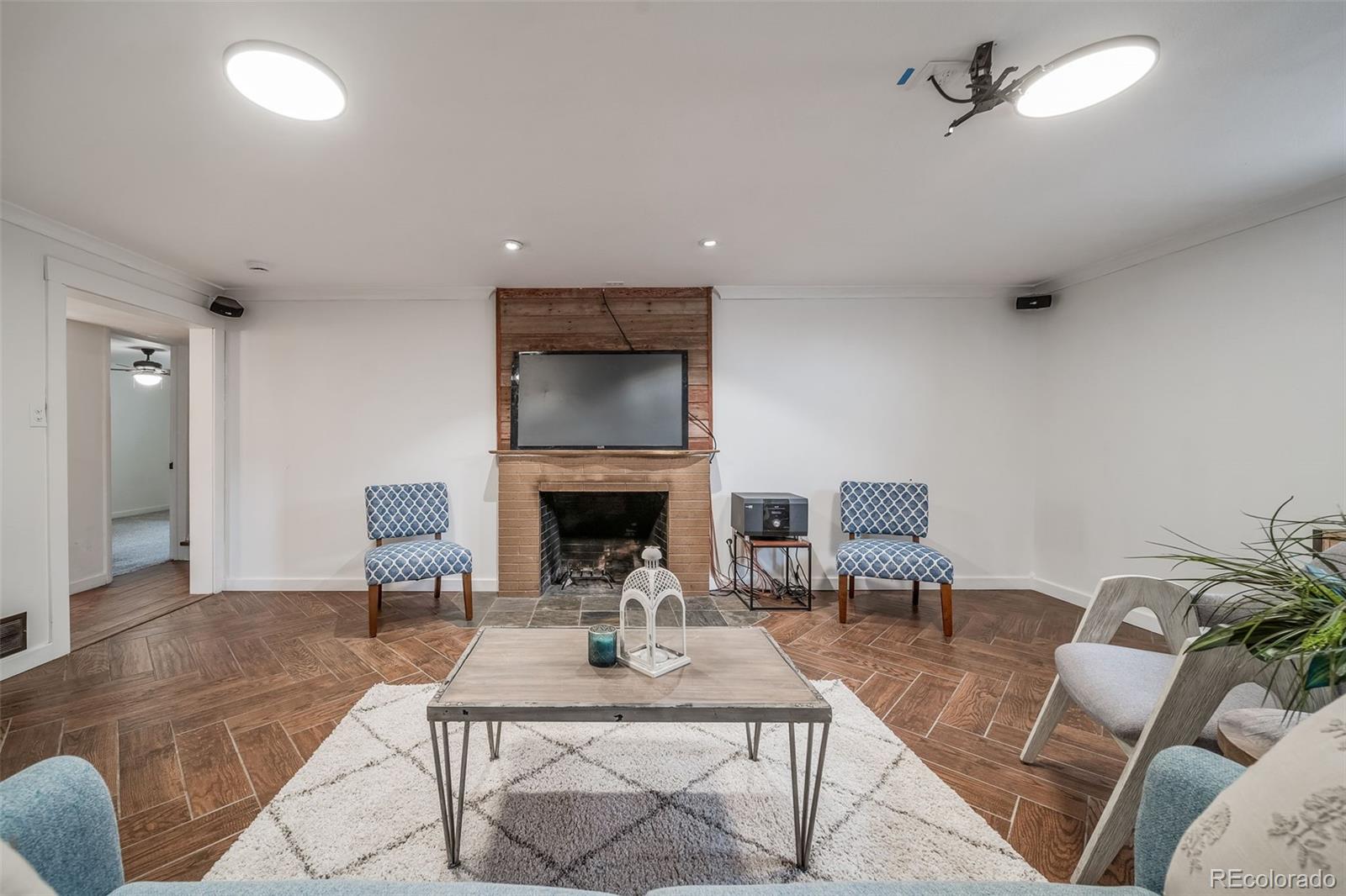 MLS Image #22 for 3170 w colorado avenue,denver, Colorado