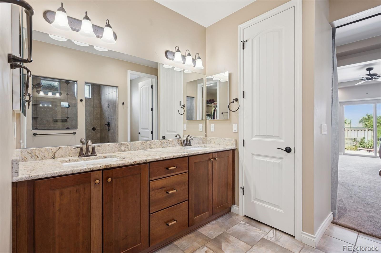 MLS Image #17 for 19517 e 55th avenue,denver, Colorado