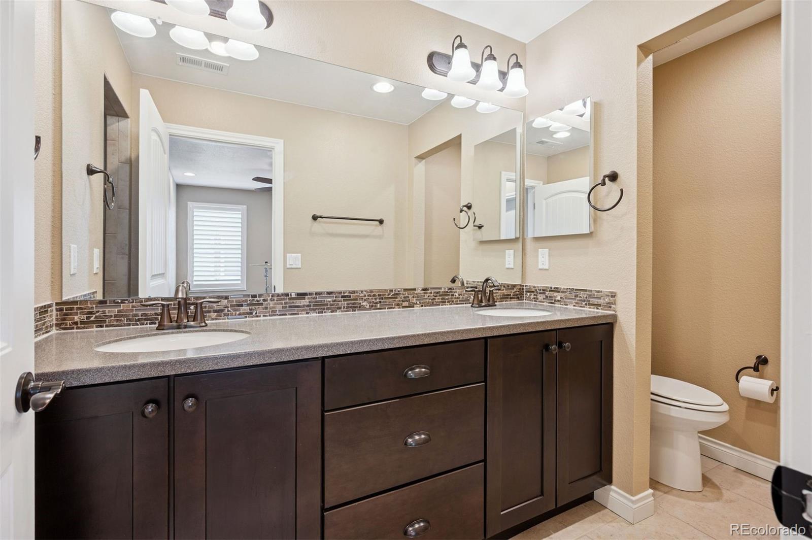 MLS Image #25 for 19517 e 55th avenue,denver, Colorado