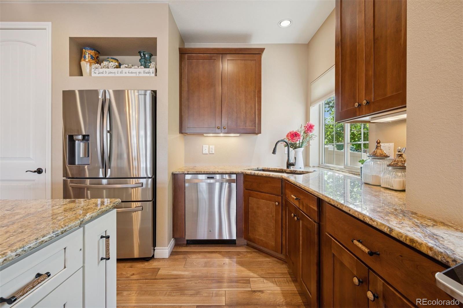 MLS Image #7 for 19517 e 55th avenue,denver, Colorado