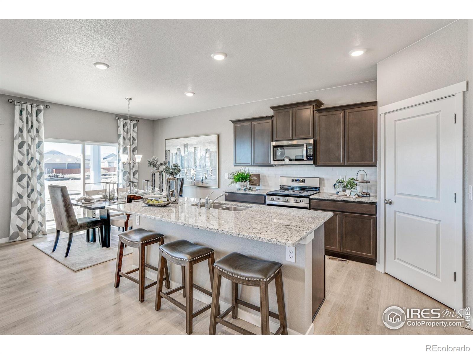 MLS Image #11 for 946  london way,severance, Colorado