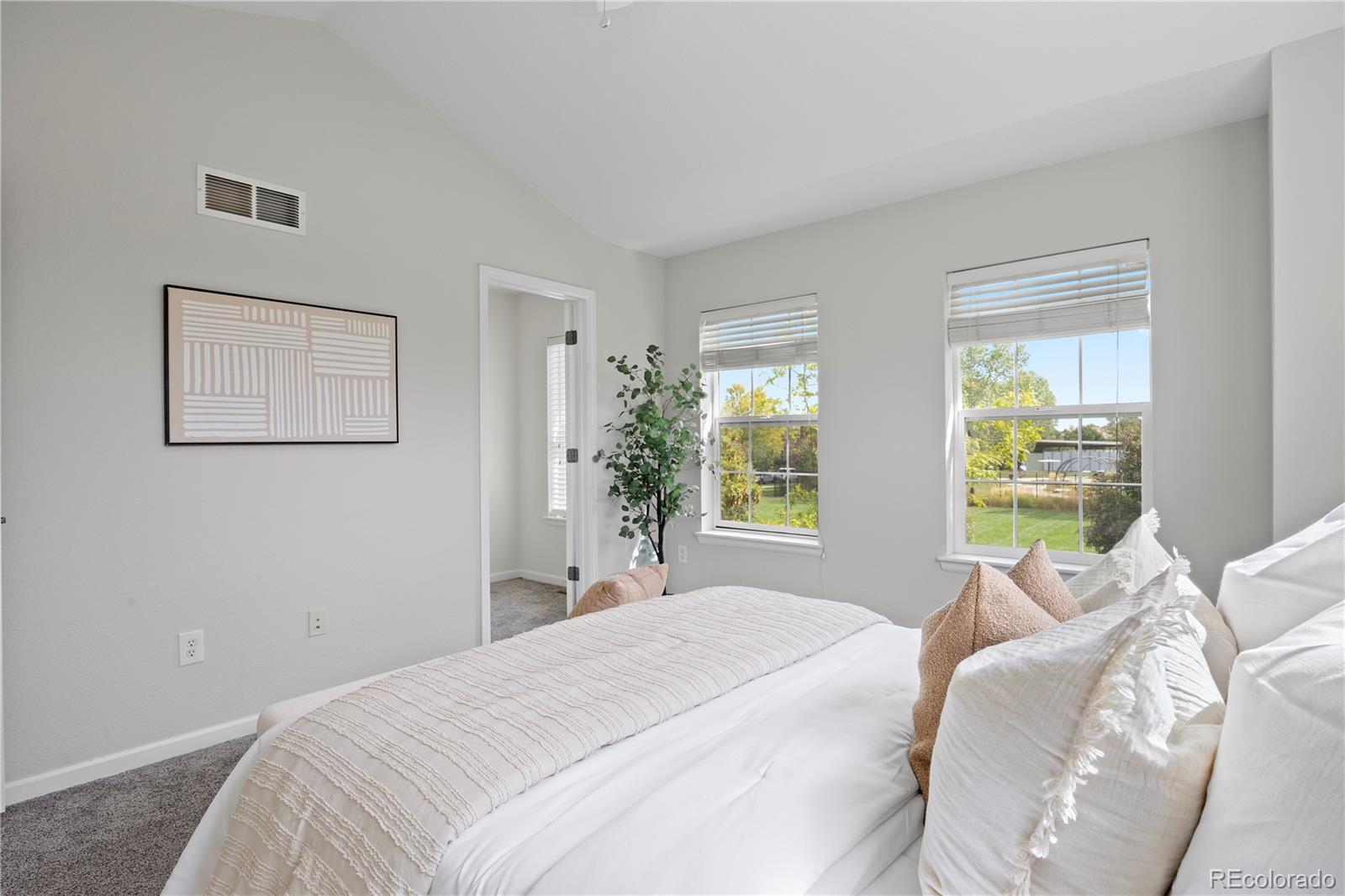 MLS Image #16 for 2445  xanthia street,denver, Colorado