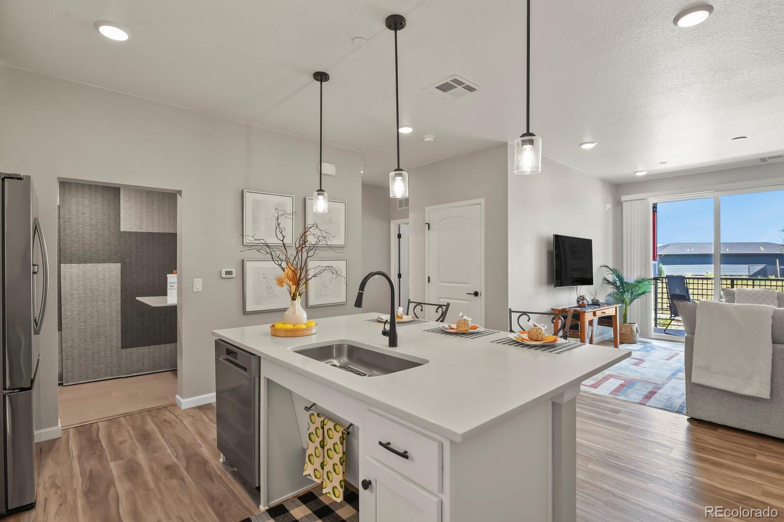 MLS Image #3 for 9390  accord lane 105,parker, Colorado