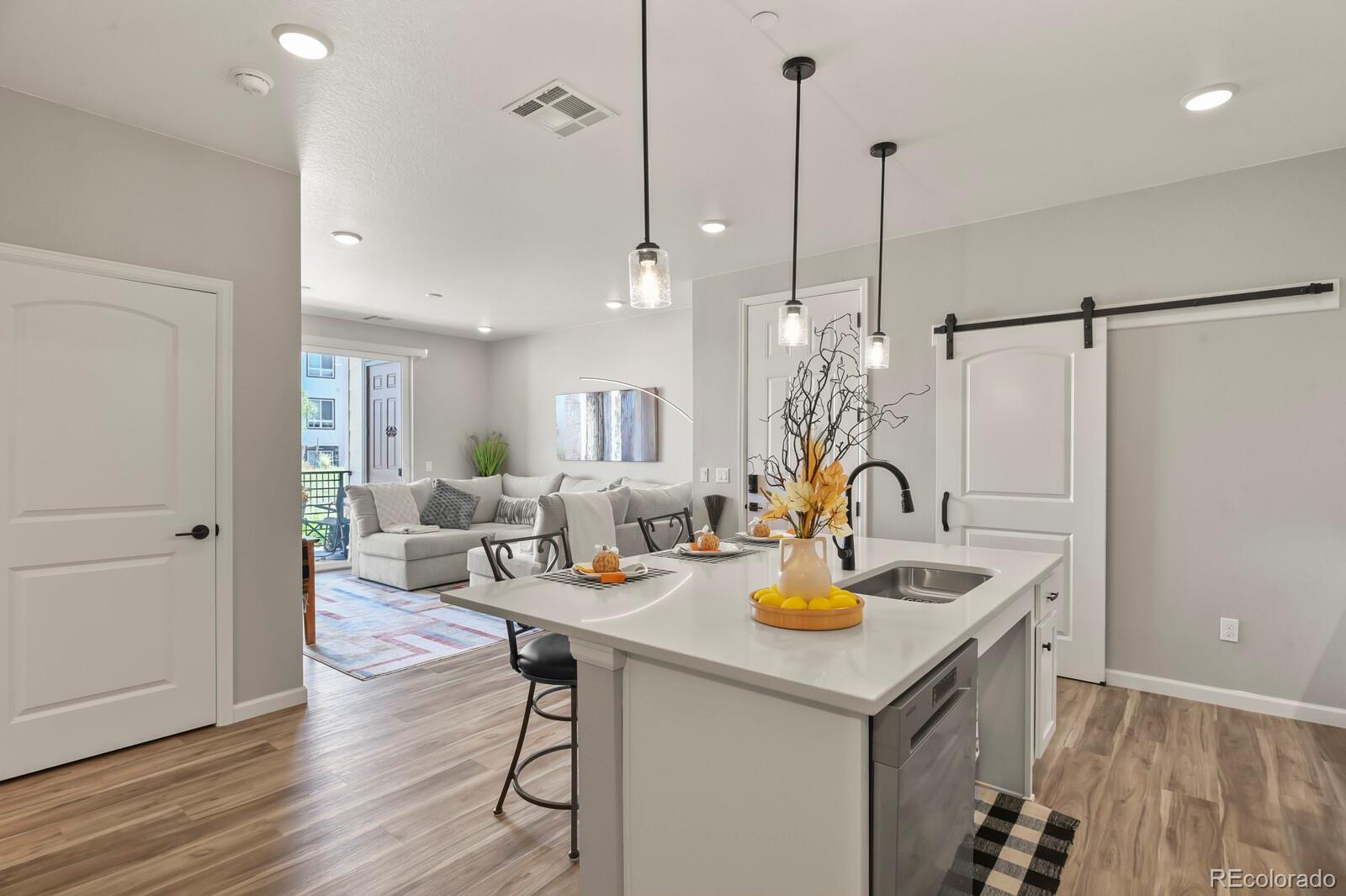 MLS Image #4 for 9390  accord lane 105,parker, Colorado