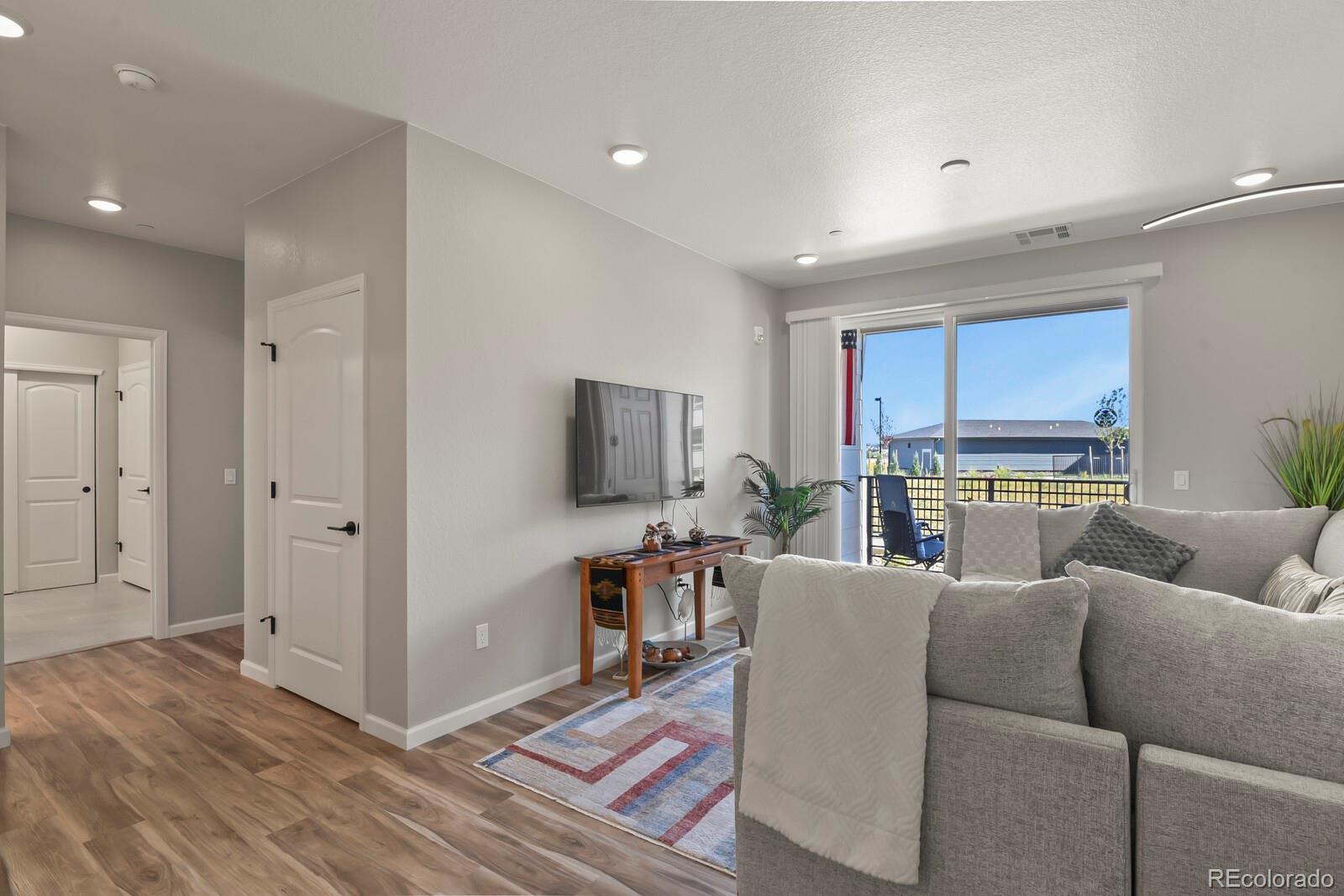 MLS Image #7 for 9390  accord lane 105,parker, Colorado