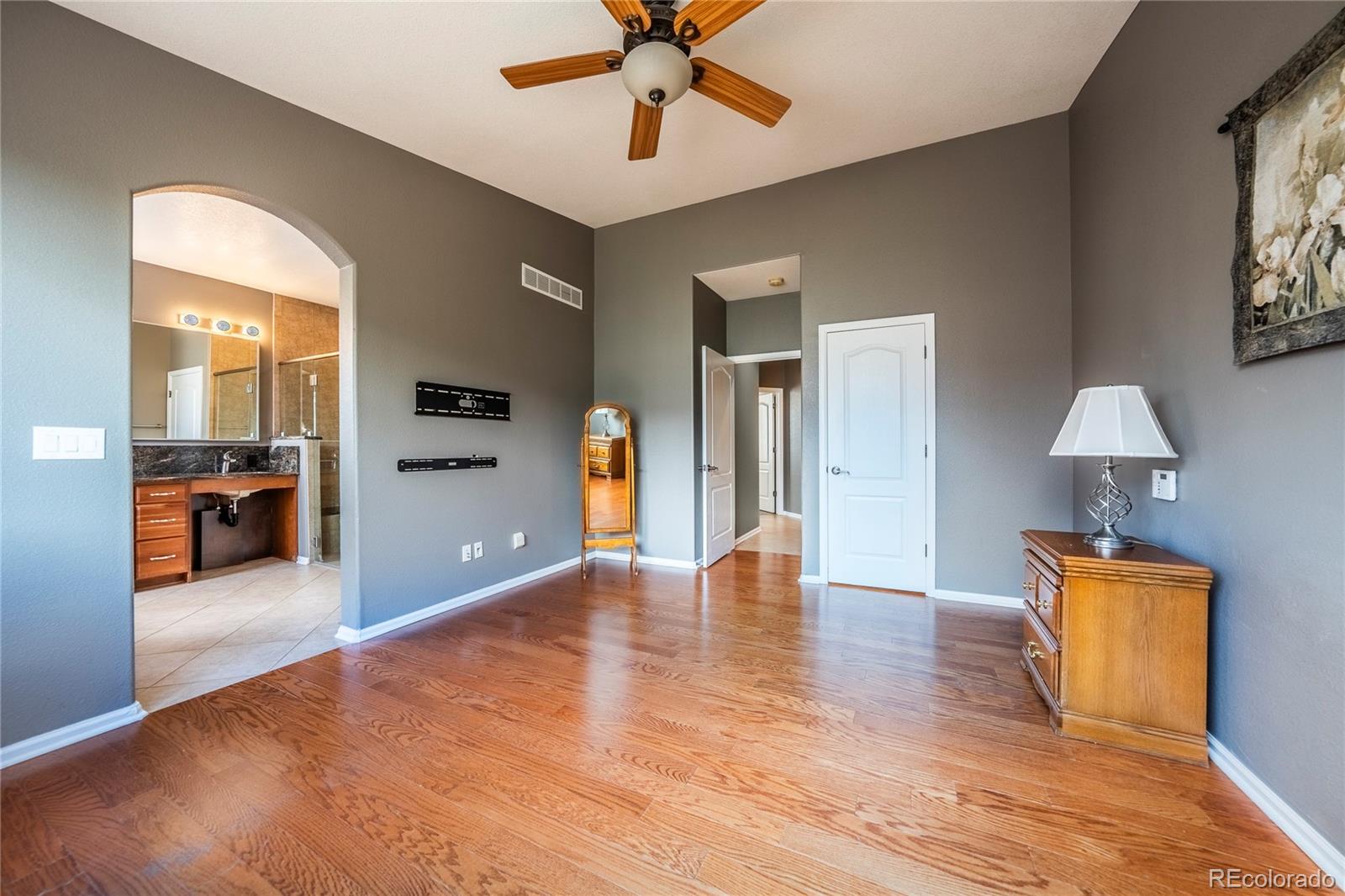 MLS Image #20 for 24101 e iowa place,aurora, Colorado