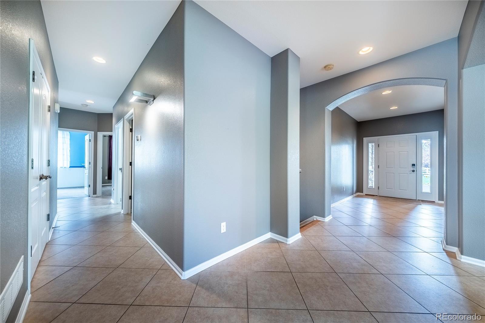 MLS Image #9 for 24101 e iowa place,aurora, Colorado