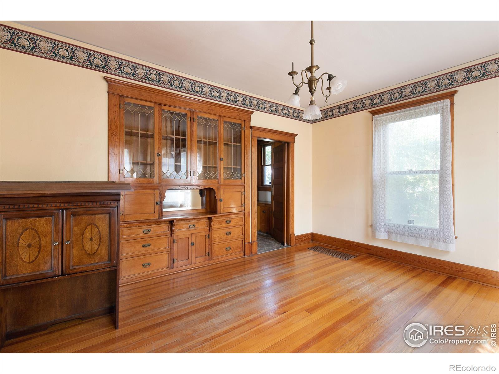 MLS Image #10 for 1305  8th street,greeley, Colorado