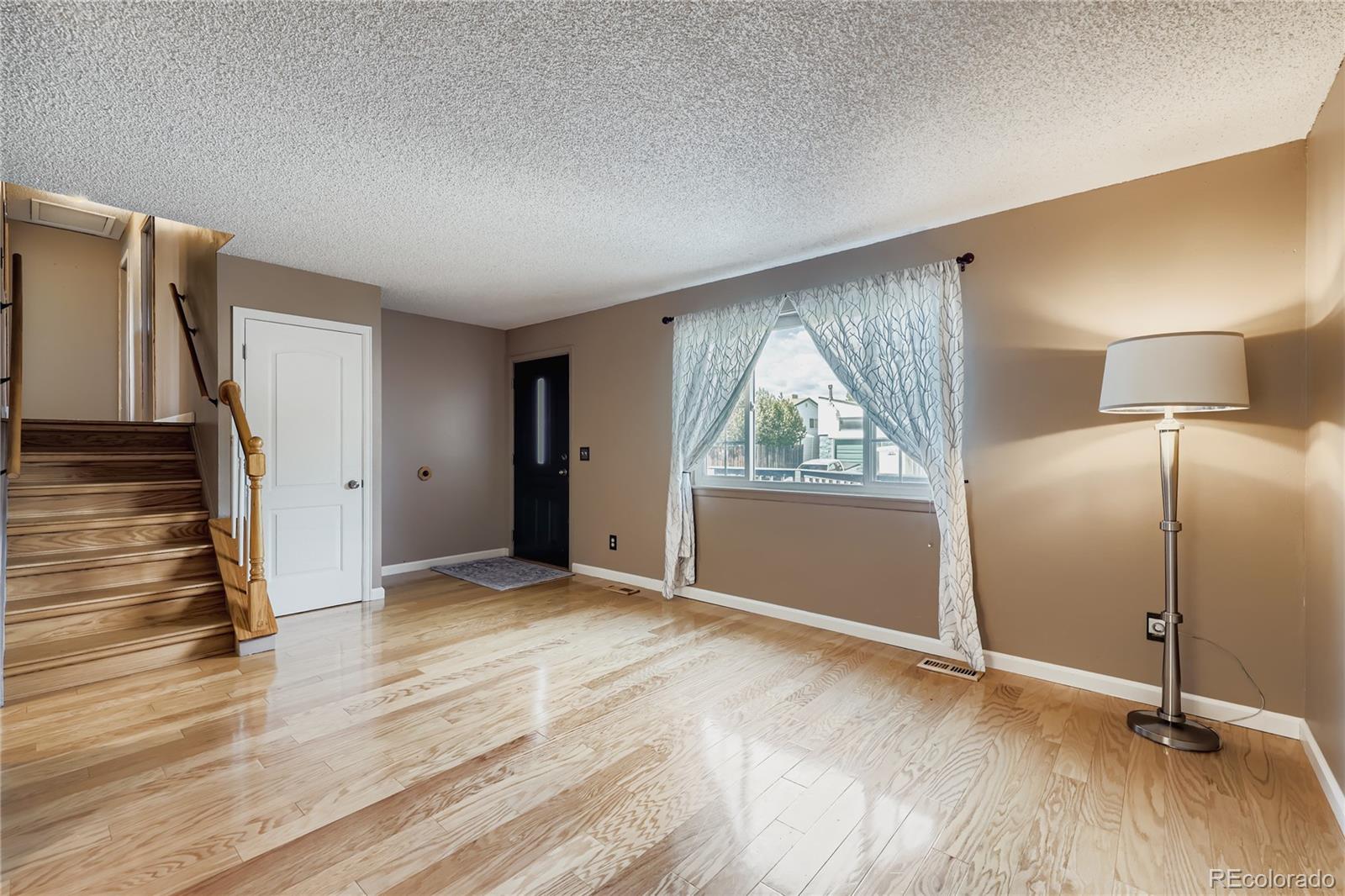 MLS Image #5 for 6080 s estes street,littleton, Colorado