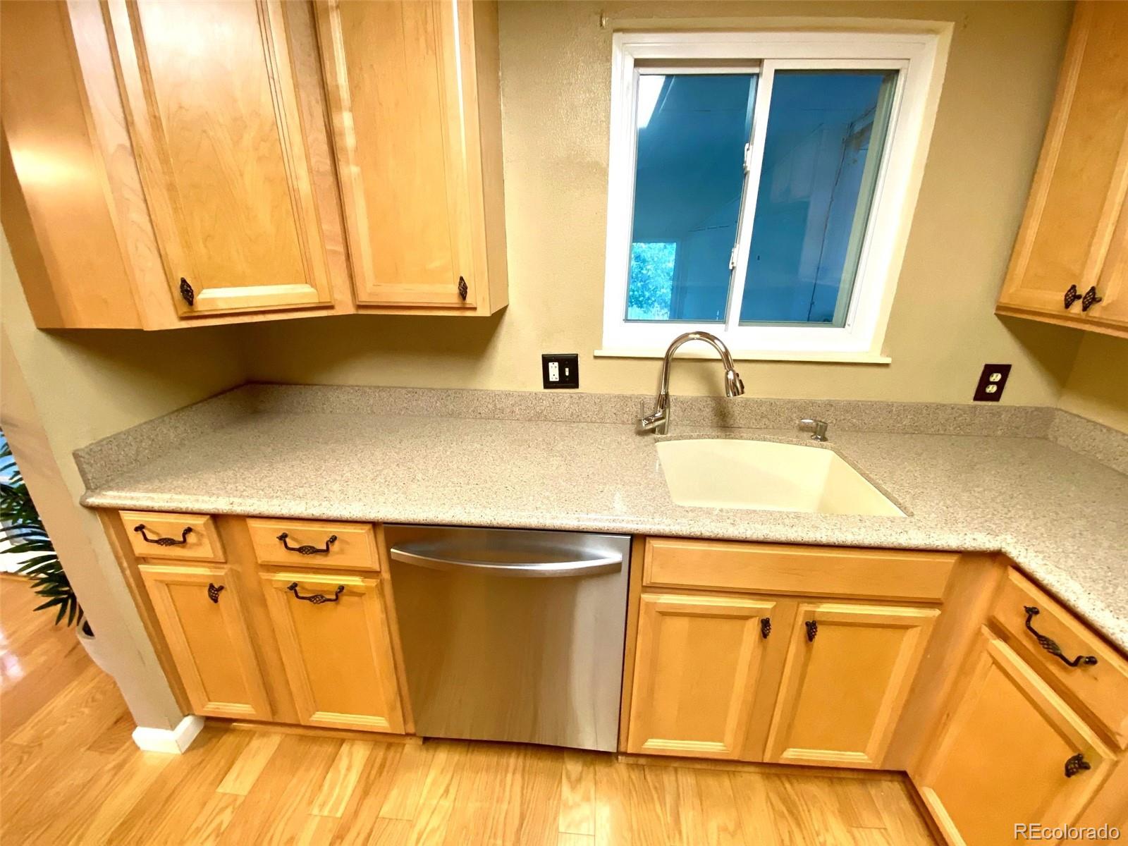 MLS Image #9 for 6080 s estes street,littleton, Colorado