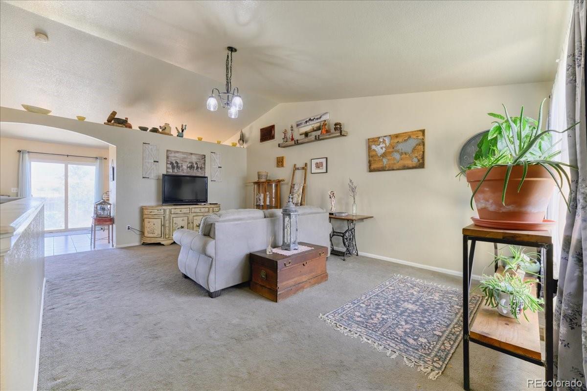 MLS Image #4 for 1334  4th avenue,deer trail, Colorado