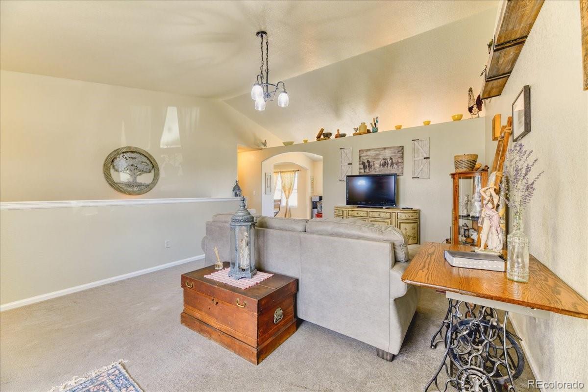 MLS Image #5 for 1334  4th avenue,deer trail, Colorado