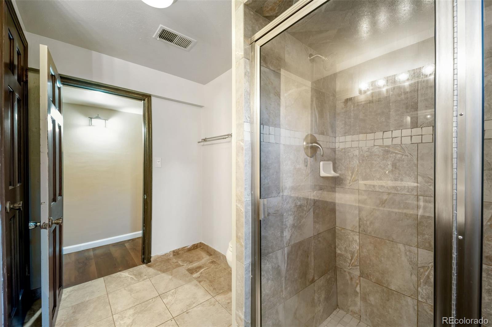 MLS Image #30 for 2295 s beeler way,denver, Colorado