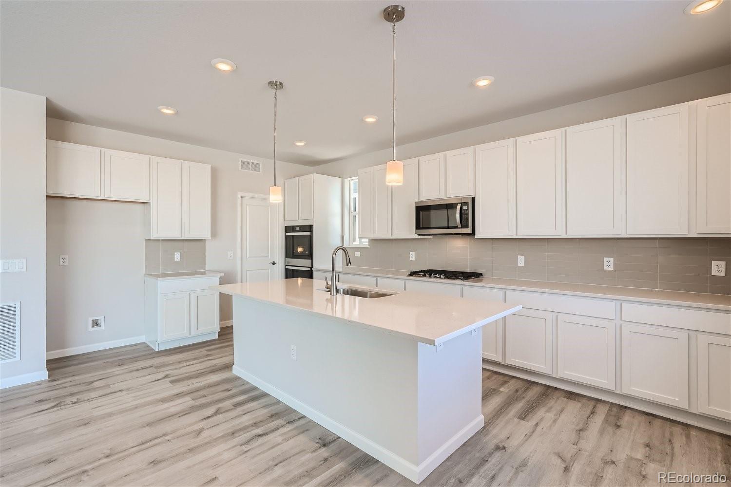 MLS Image #3 for 14058  deertrack lane,parker, Colorado