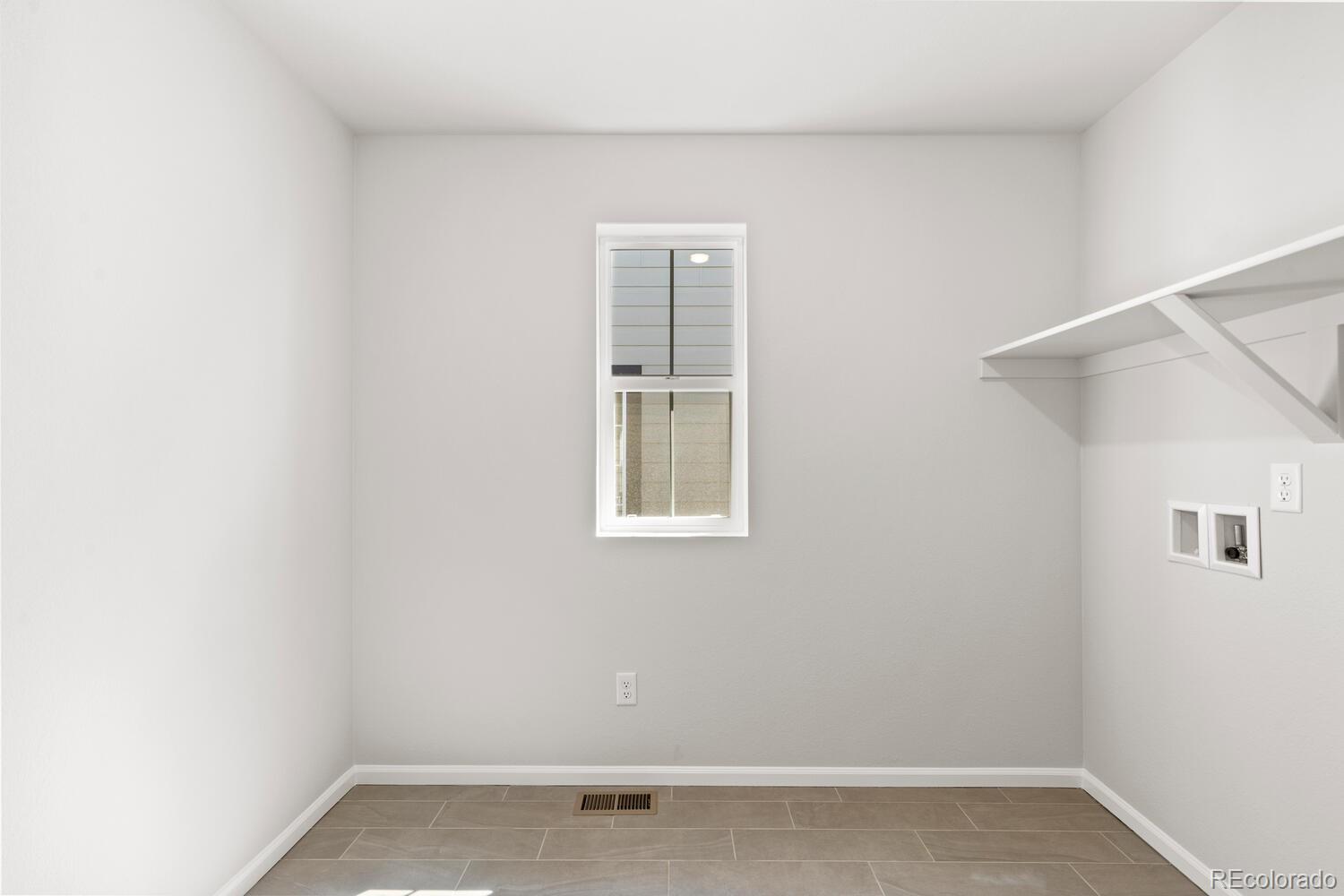 MLS Image #26 for 8785  whiteclover street,littleton, Colorado