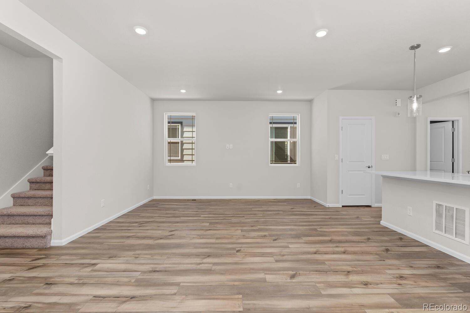 MLS Image #14 for 7392  watercress drive,littleton, Colorado