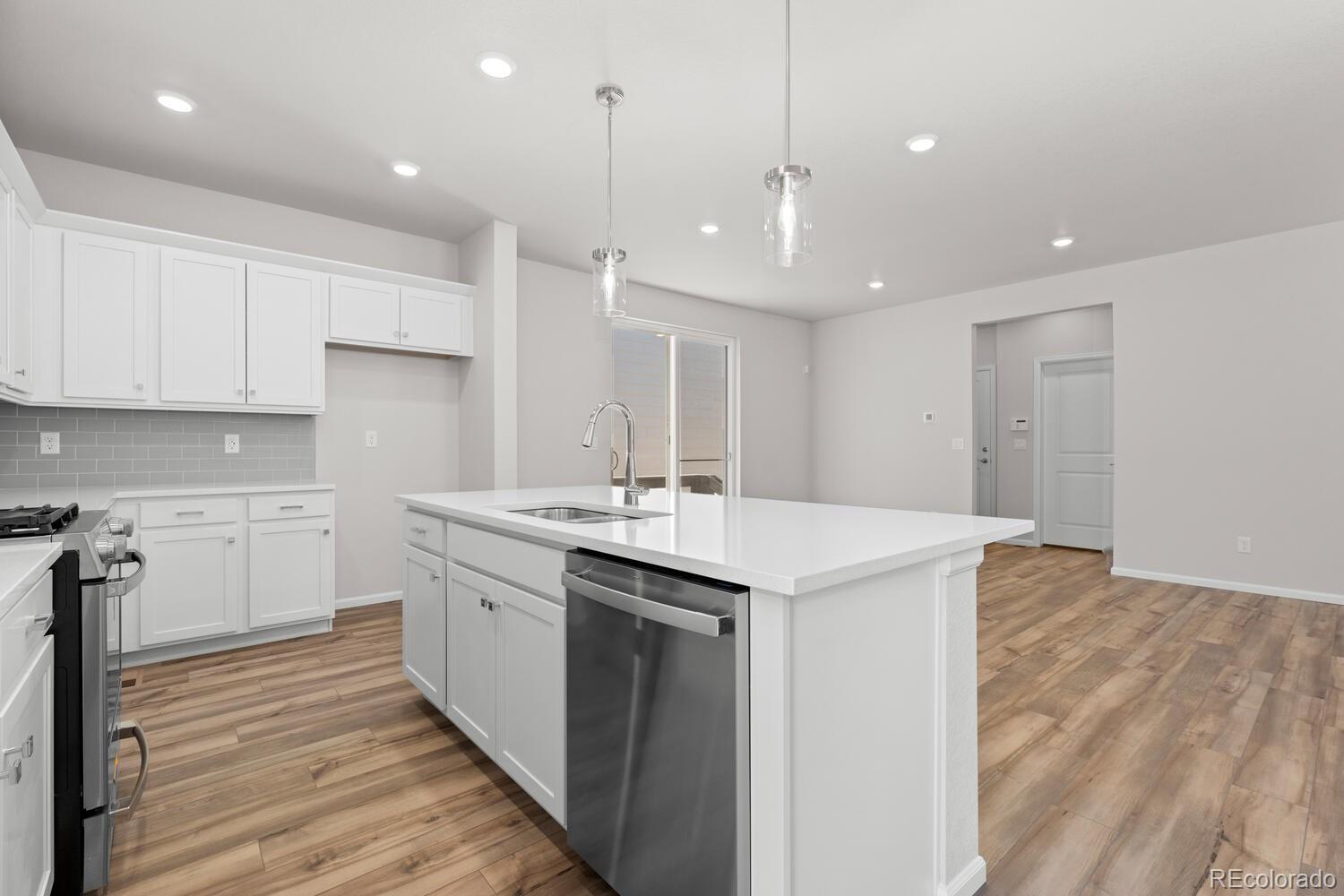 MLS Image #8 for 7392  watercress drive,littleton, Colorado