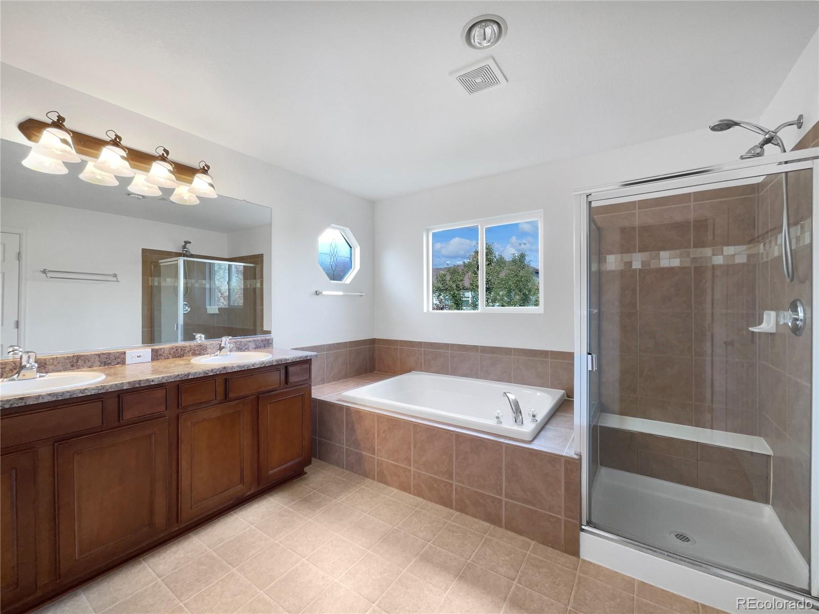 MLS Image #38 for 5606  calgary street,timnath, Colorado
