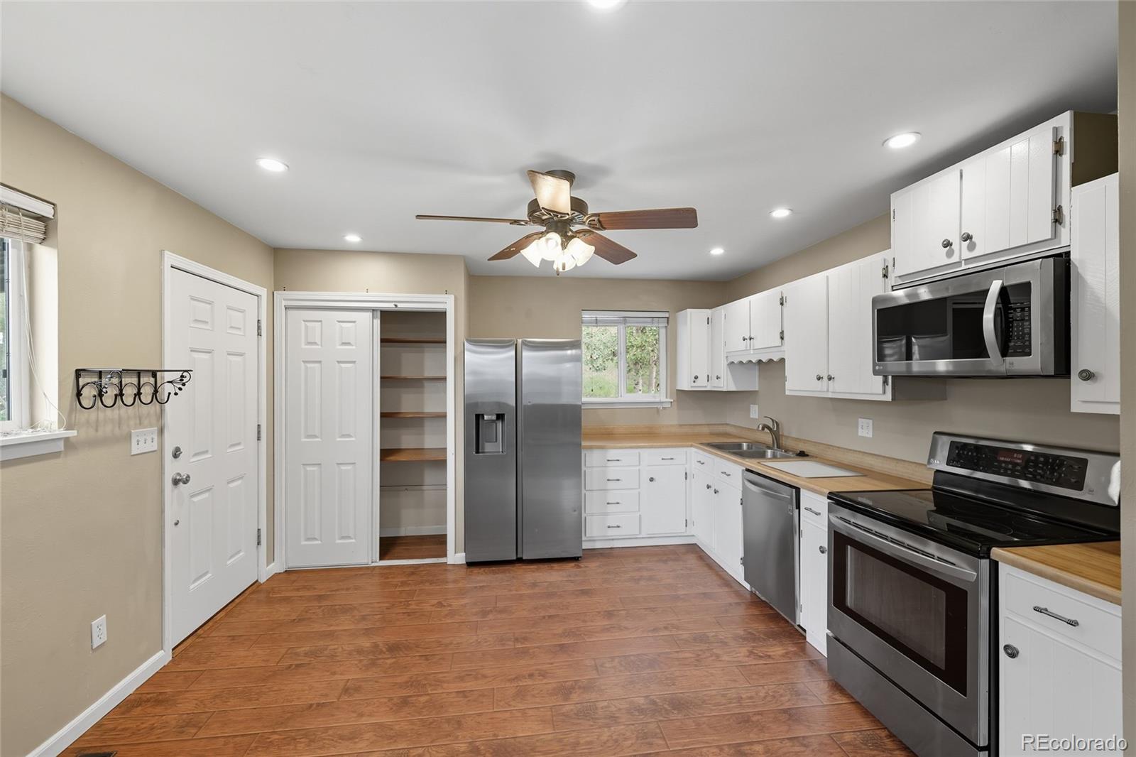 MLS Image #7 for 364  sleepy hollow drive,bailey, Colorado