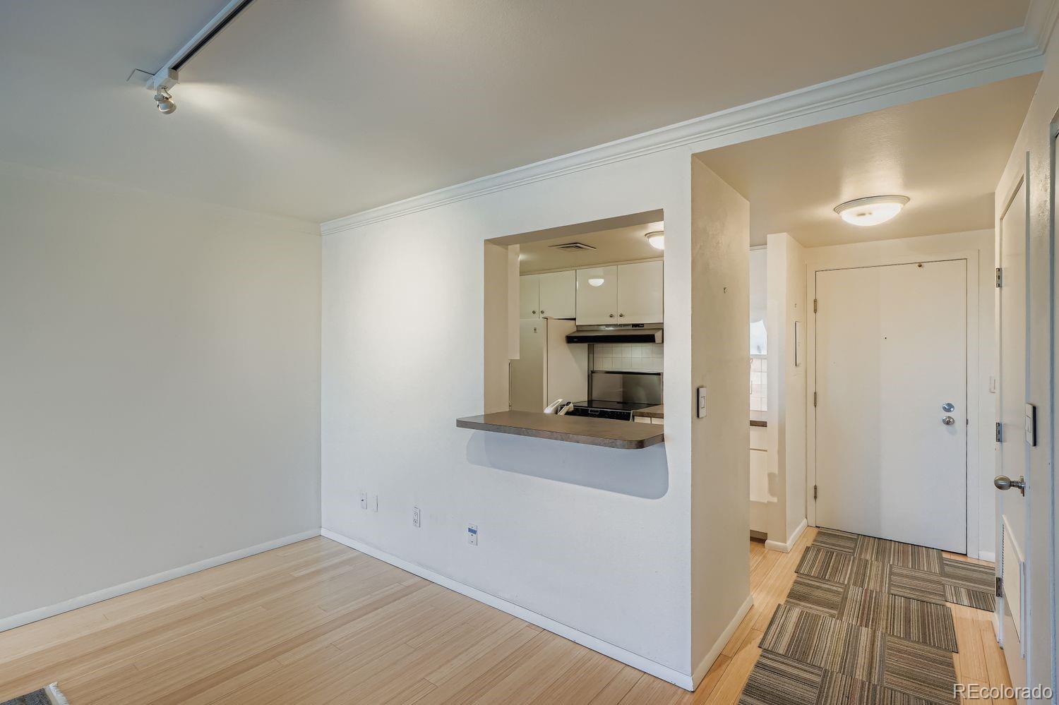 MLS Image #2 for 800 n pearl street 809,denver, Colorado