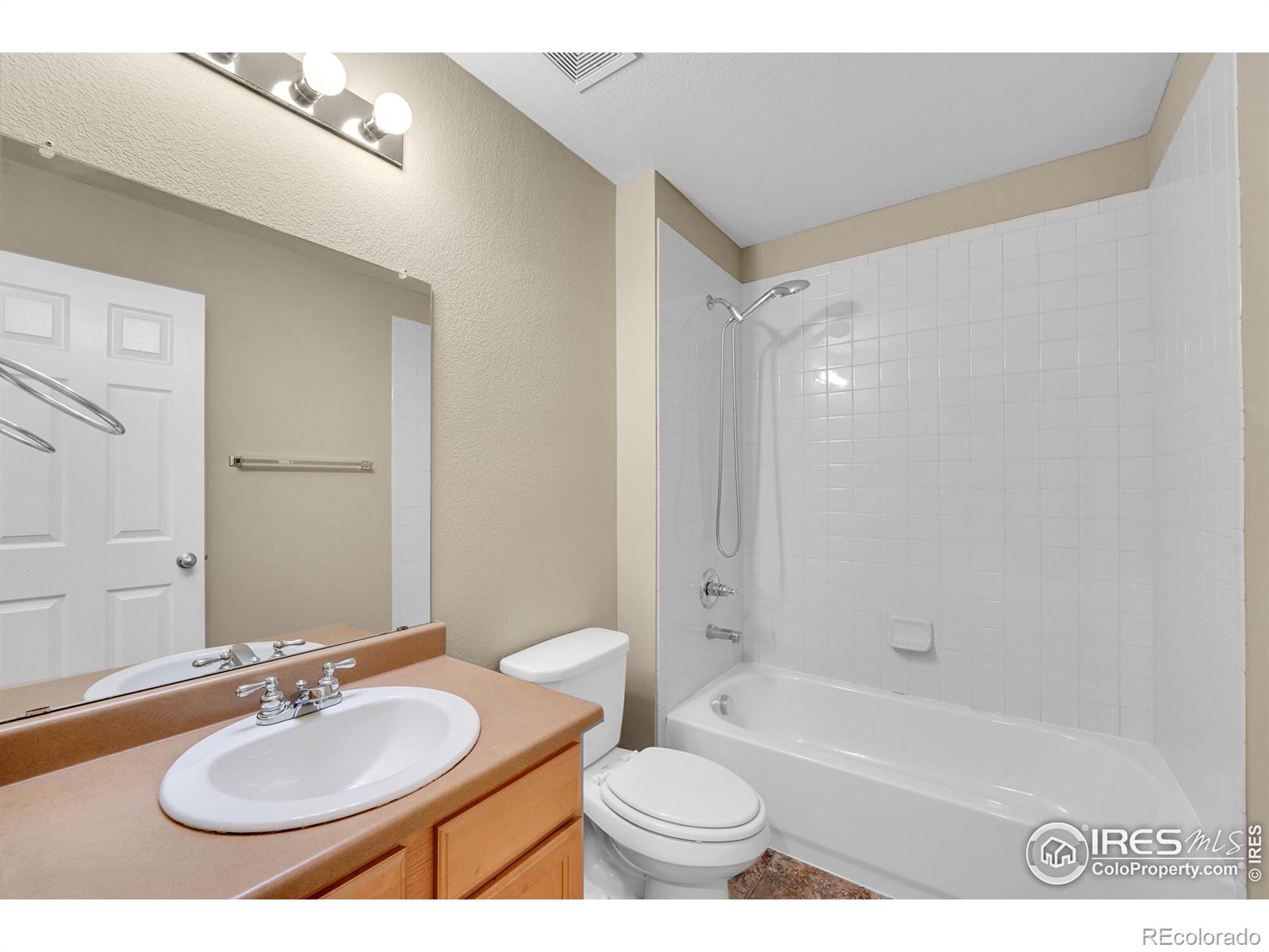 MLS Image #19 for 4768  silverleaf avenue,firestone, Colorado