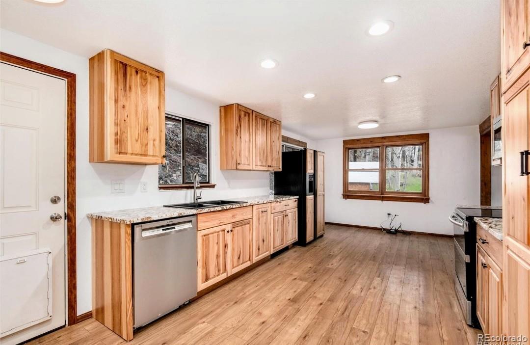 MLS Image #5 for 604 n pine drive,bailey, Colorado