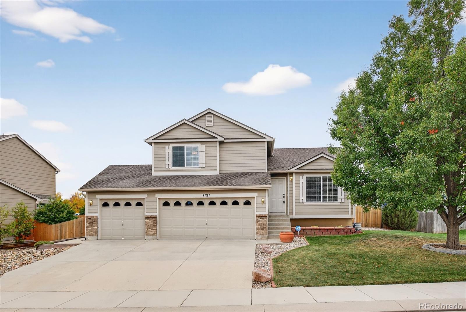 MLS Image #2 for 7191  creekfront drive,fountain, Colorado