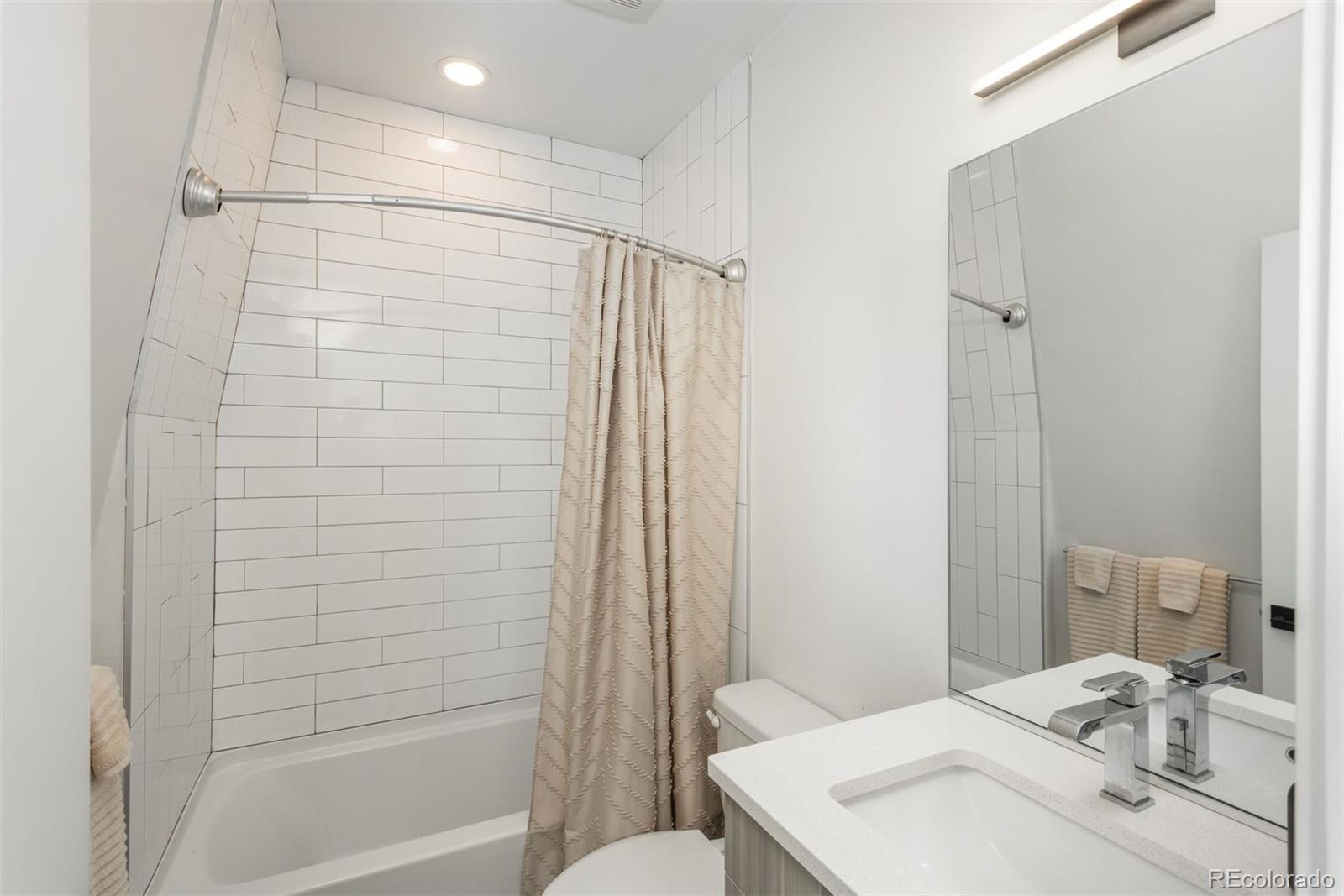 MLS Image #15 for 910 w 40th avenue ,denver, Colorado
