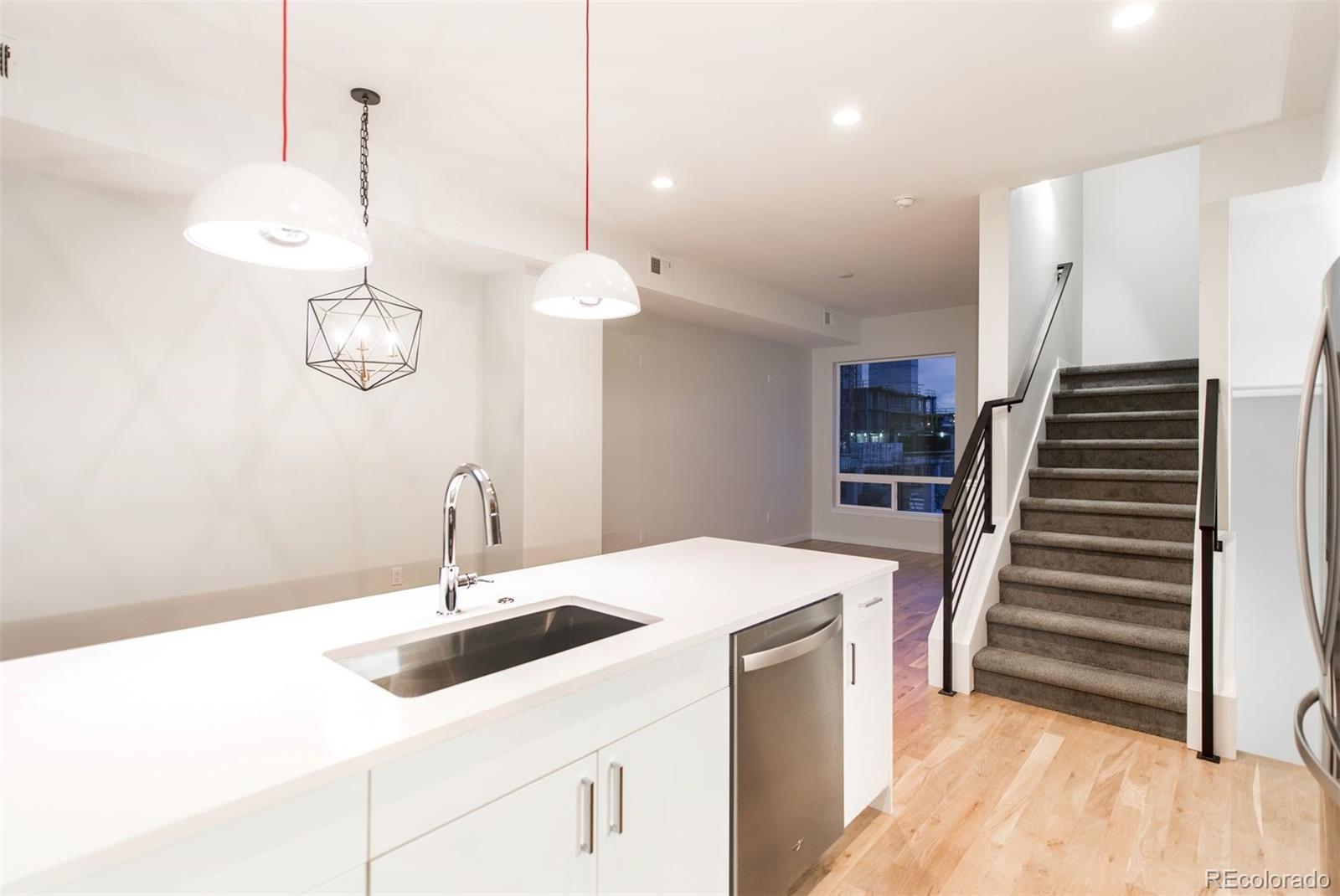 MLS Image #27 for 910 w 40th avenue ,denver, Colorado
