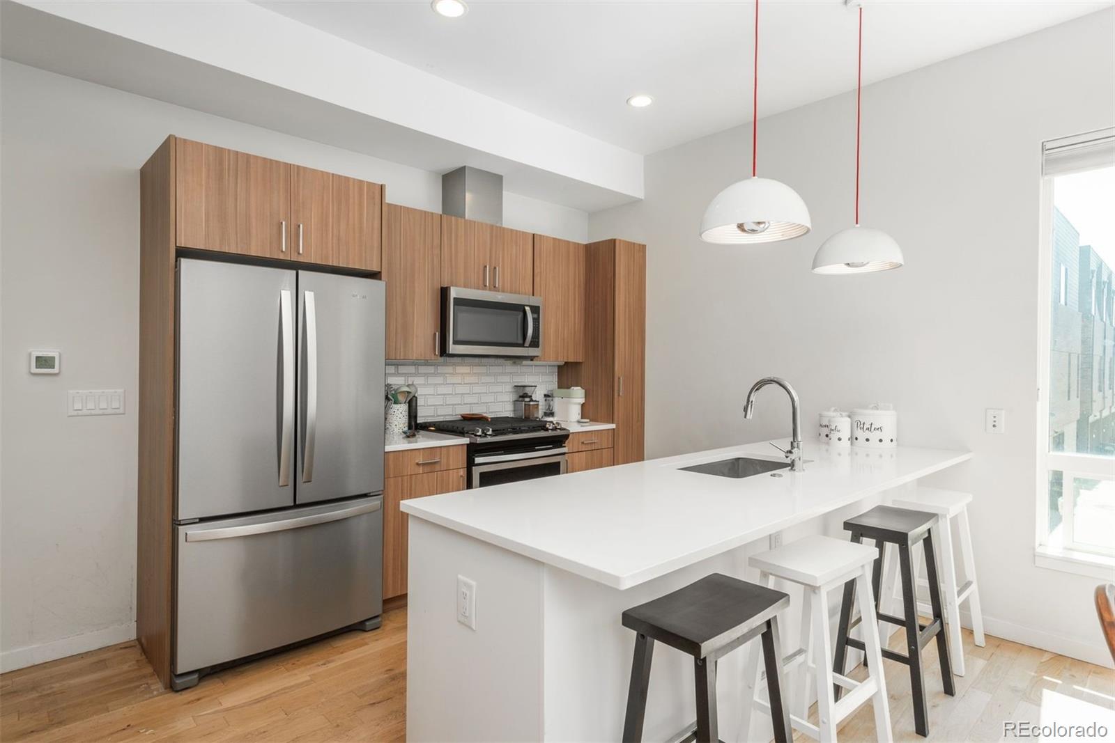 MLS Image #3 for 910 w 40th avenue ,denver, Colorado
