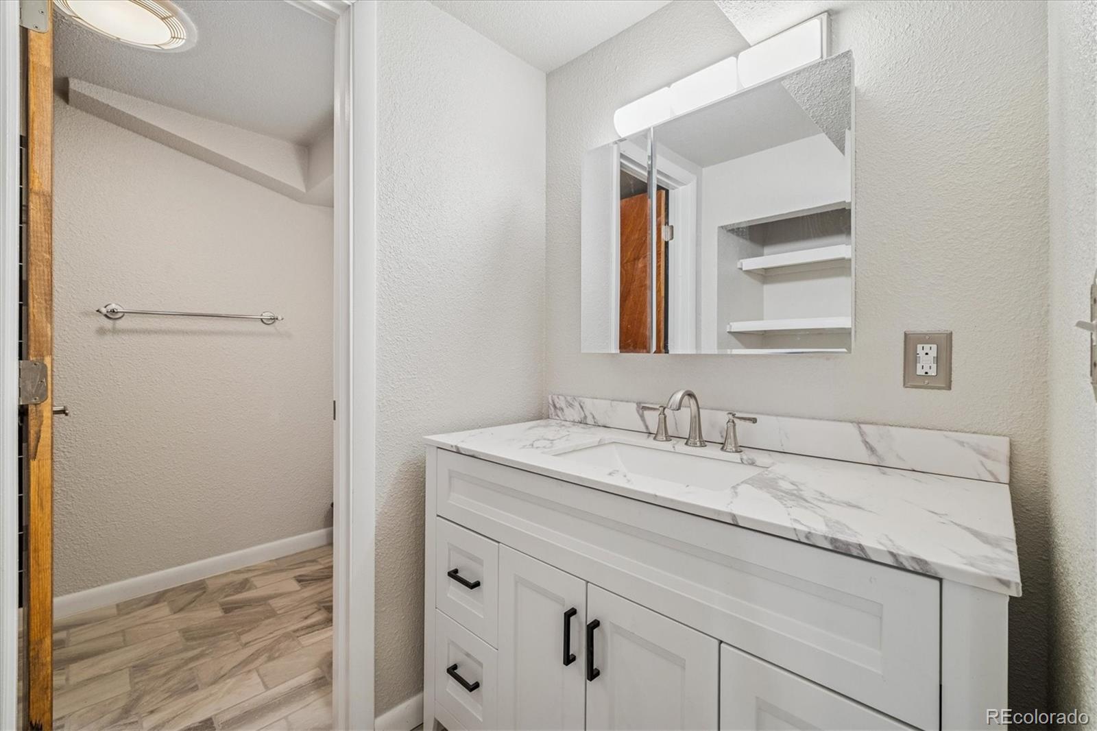 MLS Image #17 for 19064 w 61st place,golden, Colorado